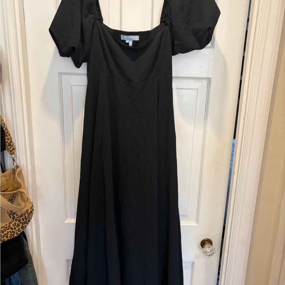 Hill House Black Maxi Dress with Puff Sleeves